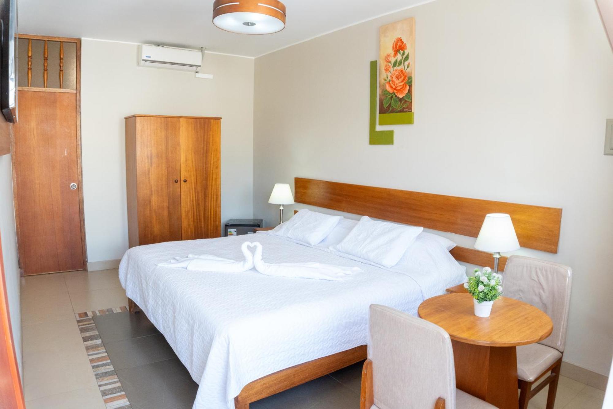 Hotel Curasi Ica Eksteriør billede