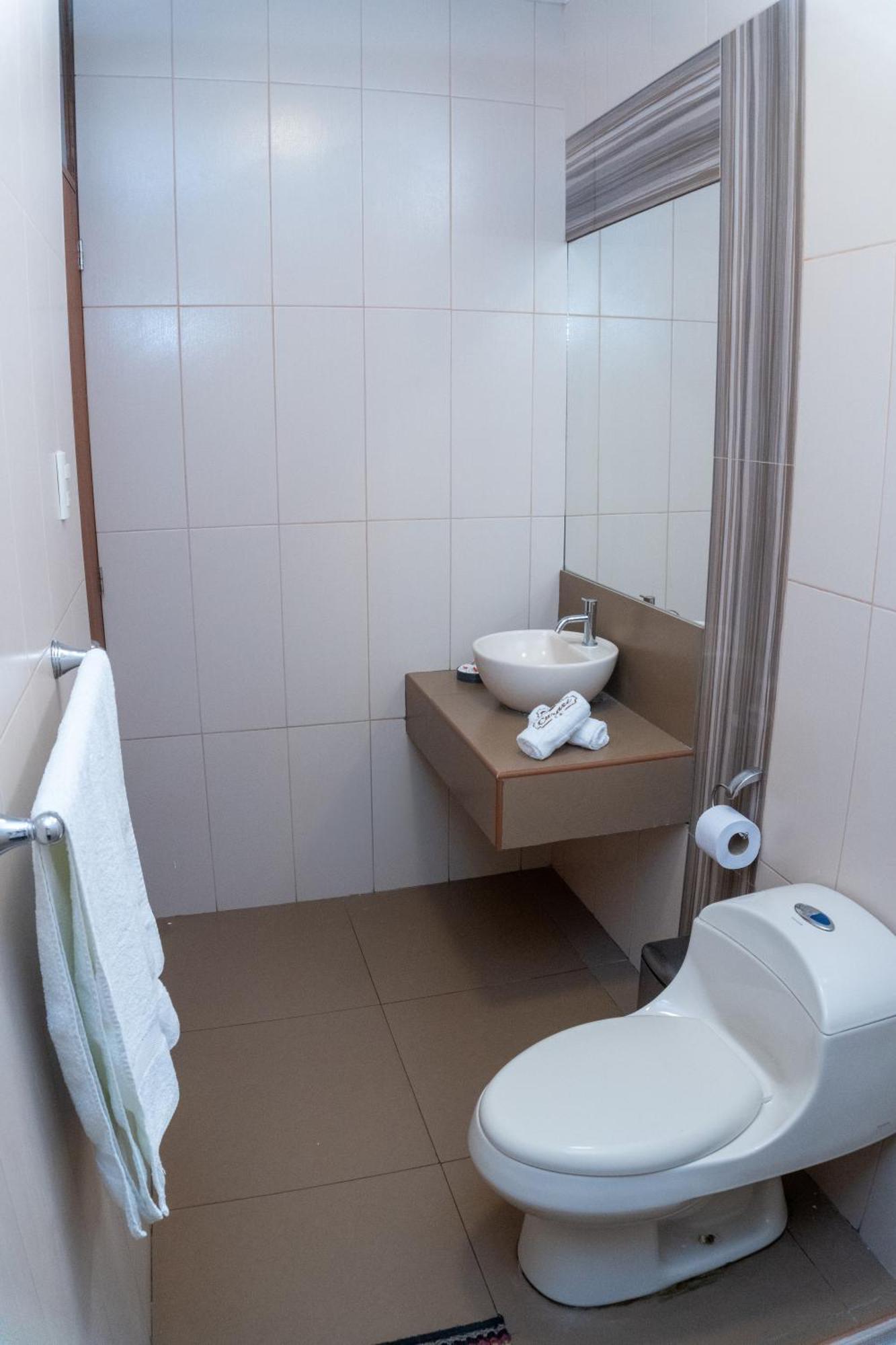 Hotel Curasi Ica Eksteriør billede